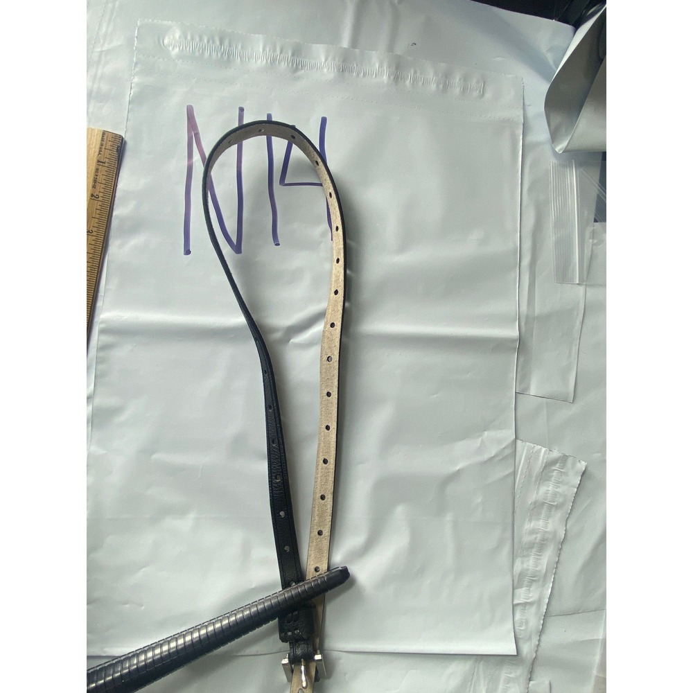 Black Leather Belt With Silver Buckle‎ Small